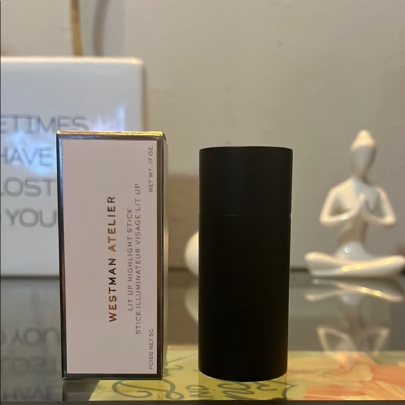 No longer for sale-Westman Atelier Clear Highlighter- LIT - Picture 5 of 8